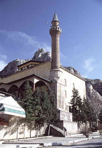 Gml Camii